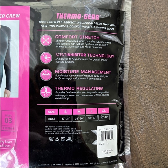 Medalist Thermo Gear Performance base layer crew,scent inhibitor,moisture mgmt - Picture 4 of 4